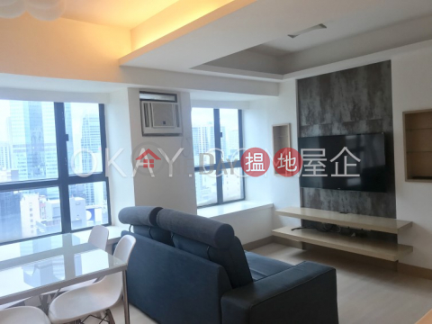 Lovely 2 bedroom on high floor with harbour views | For Sale | Caine Tower 景怡居 _0