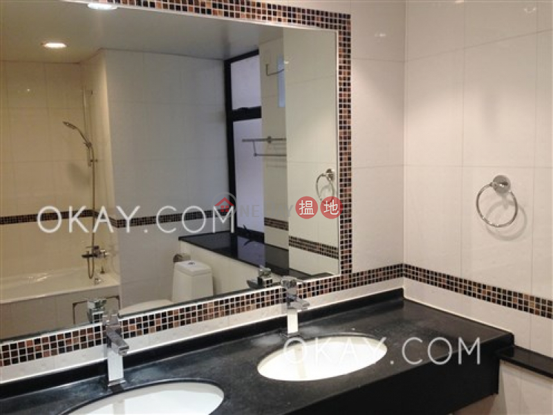 HK$ 95,000/ month | Villa Elegance Central District, Beautiful 4 bedroom with parking | Rental