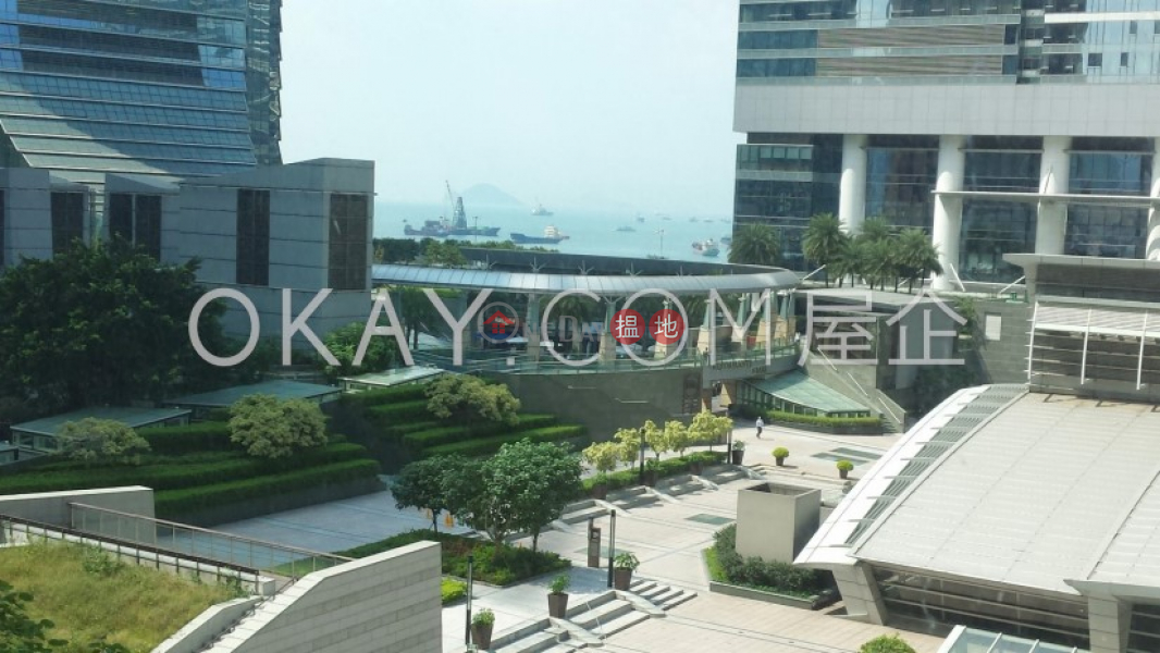 Property Search Hong Kong | OneDay | Residential | Rental Listings | Exquisite 2 bedroom in Kowloon Station | Rental