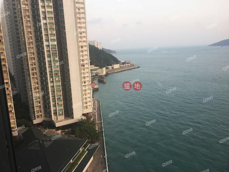 Property Search Hong Kong | OneDay | Residential | Sales Listings South Horizons Phase 2, Yee Lai Court Block 10 | 3 bedroom Mid Floor Flat for Sale