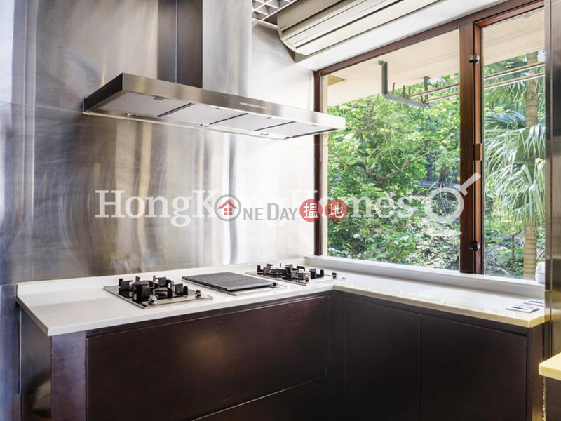 HK$ 69,000/ month, 7 Lyttelton Road Western District, 3 Bedroom Family Unit for Rent at 7 Lyttelton Road