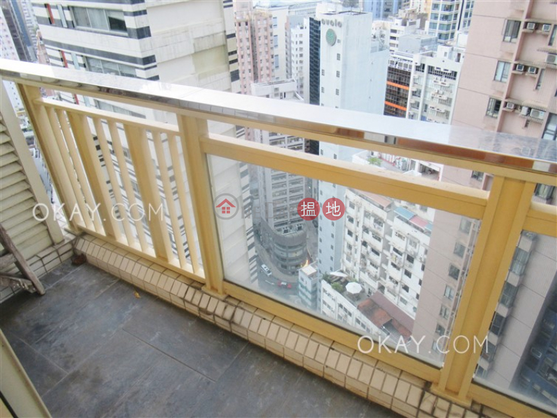 HK$ 25,000/ 月|聚賢居|中區-2房1廁,極高層,星級會所,露台《聚賢居出租單位》
