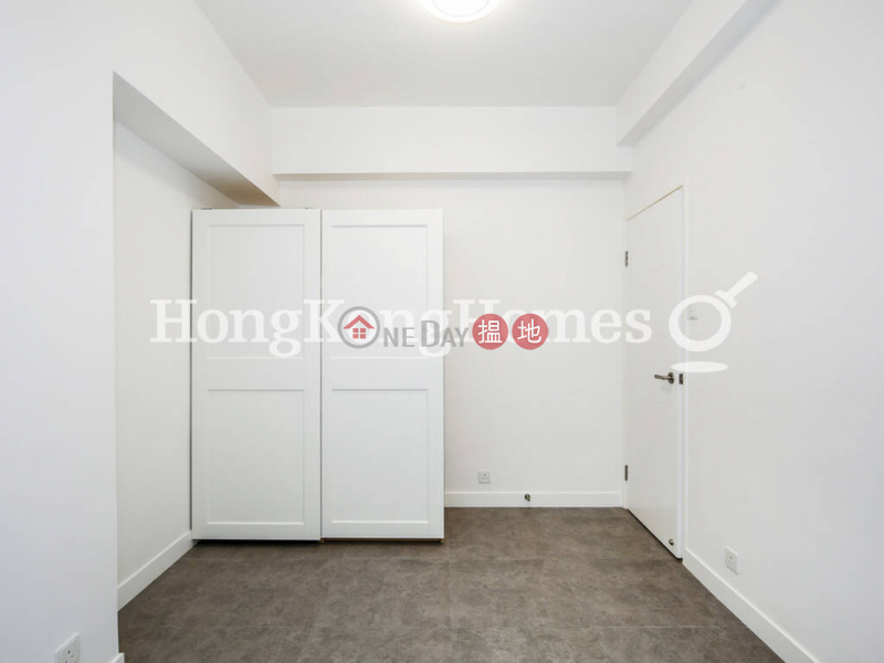 HK$ 28,000/ month | H & S Building | Wan Chai District 2 Bedroom Unit for Rent at H & S Building