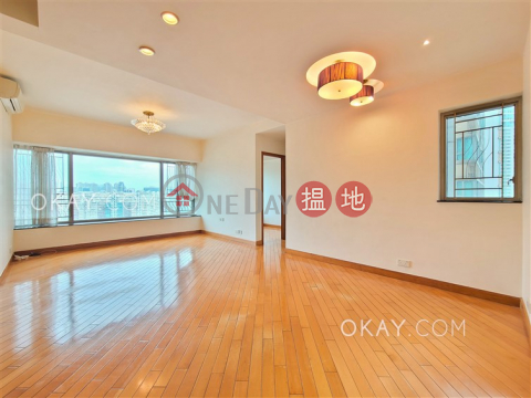 Gorgeous 3 bedroom with harbour views | For Sale | Sorrento Phase 2 Block 1 擎天半島2期1座 _0