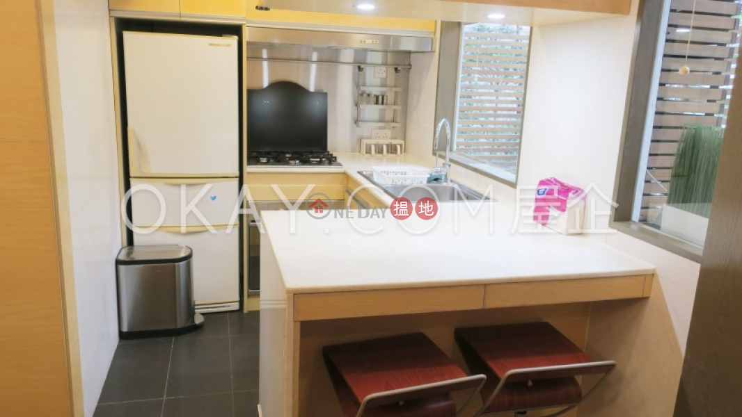 Intimate 1 bedroom with terrace | Rental, 17-21 Seymour Road | Western District | Hong Kong | Rental HK$ 28,000/ month