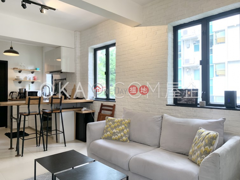HK$ 28,500/ month, 1 U Lam Terrace | Central District | Practical 2 bedroom in Sheung Wan | Rental