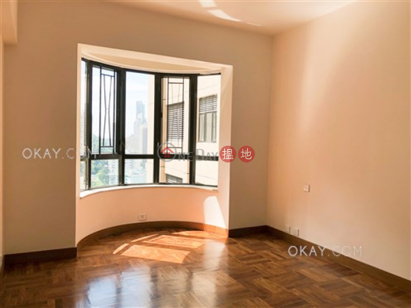 HK$ 110,000/ month Garden Terrace | Central District | Efficient 4 bed on high floor with balcony & parking | Rental