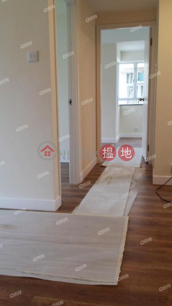 HK$ 33,000/ month, Friendship Court | Wan Chai District | Friendship Court | 2 bedroom High Floor Flat for Rent