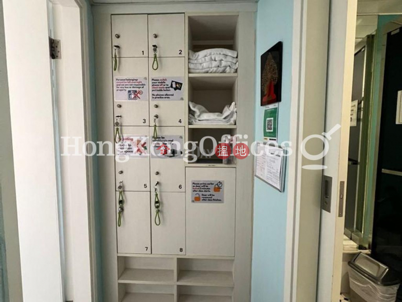 HK$ 23,002/ month, Xiu Ping Commercial Building | Western District, Office Unit for Rent at Xiu Ping Commercial Building