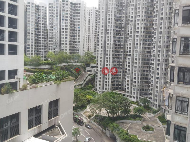 HK$ 22,800/ month | Block R (Flat 1 - 8) Kornhill | Eastern District | Block R (Flat 1 - 8) Kornhill | 3 bedroom Mid Floor Flat for Rent