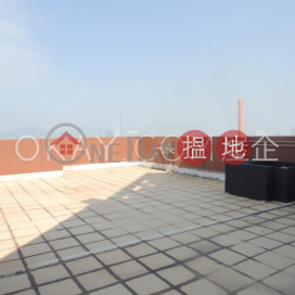 Charming 3 bedroom on high floor with rooftop & balcony | Rental | 2 Park Road 柏道2號 _0