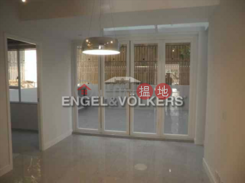 3 Bedroom Family Flat for Sale in Happy Valley | Champion Court 金鞍大廈 _0
