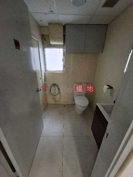 ZJ 300 | High, Office / Commercial Property, Rental Listings | HK$ 21,000/ month