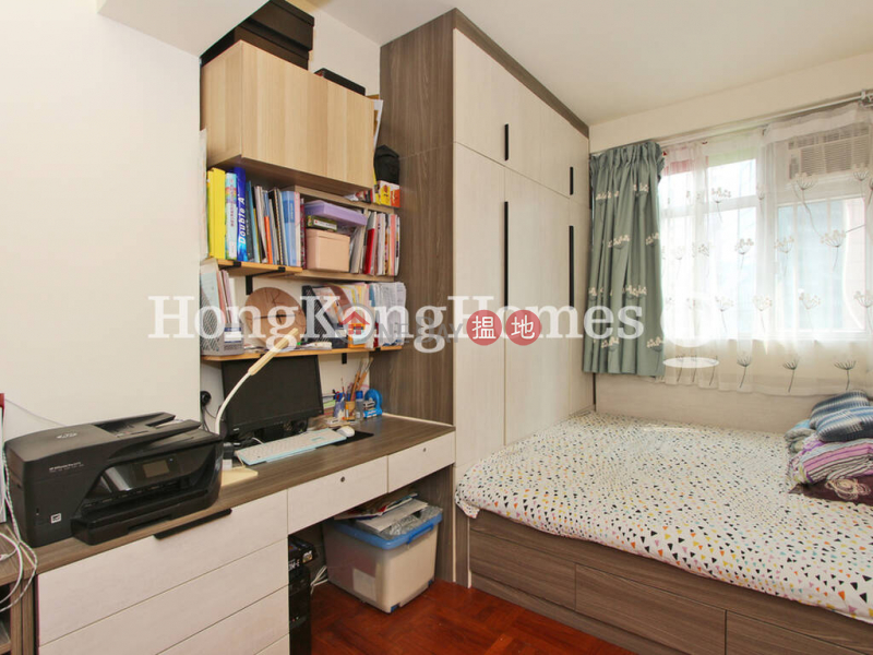 HK$ 38,000/ month Wah Chi Mansion, Wan Chai District, 3 Bedroom Family Unit for Rent at Wah Chi Mansion