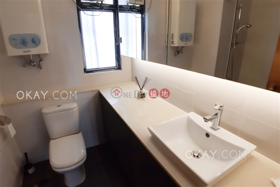 HK$ 52,000/ month | Beverly Hill Wan Chai District, Unique 4 bedroom with balcony & parking | Rental