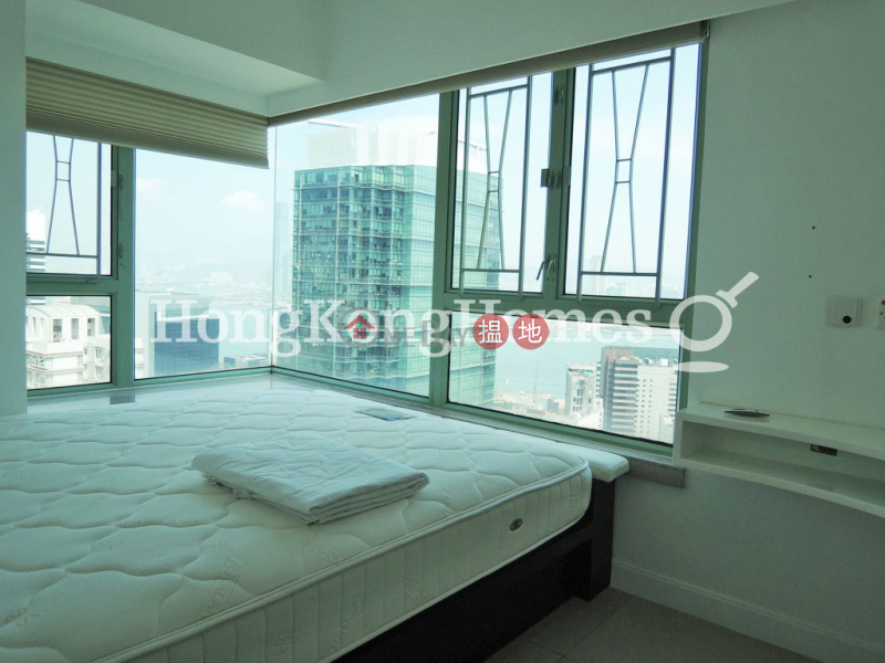 HK$ 32,000/ month | Royal Court | Wan Chai District 2 Bedroom Unit for Rent at Royal Court