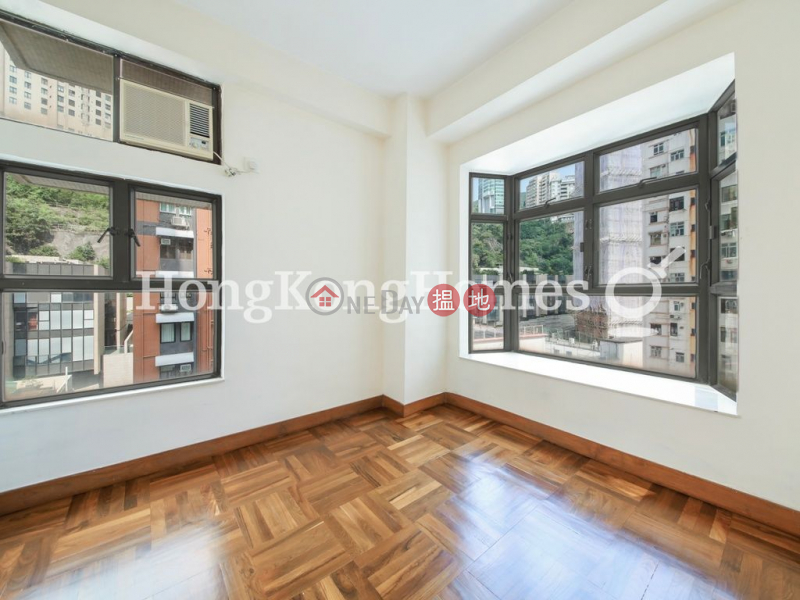 Property Search Hong Kong | OneDay | Residential Rental Listings | 3 Bedroom Family Unit for Rent at Sun and Moon Building