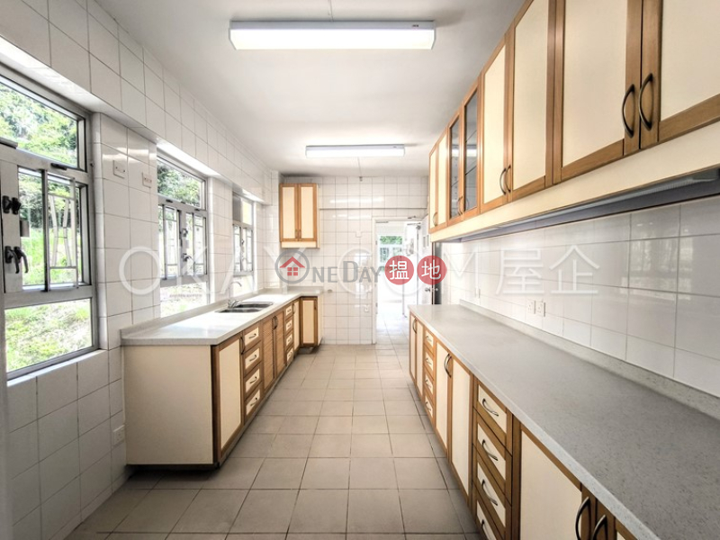 Luxurious 4 bedroom with balcony & parking | Rental | Fairmont Gardens 翠錦園 Rental Listings