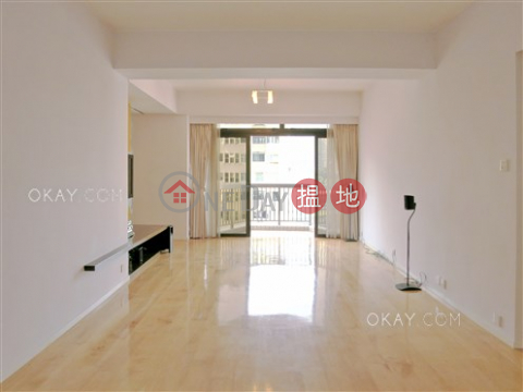 Efficient 3 bedroom with racecourse views, balcony | For Sale | Ventris Place 雲地利台 _0