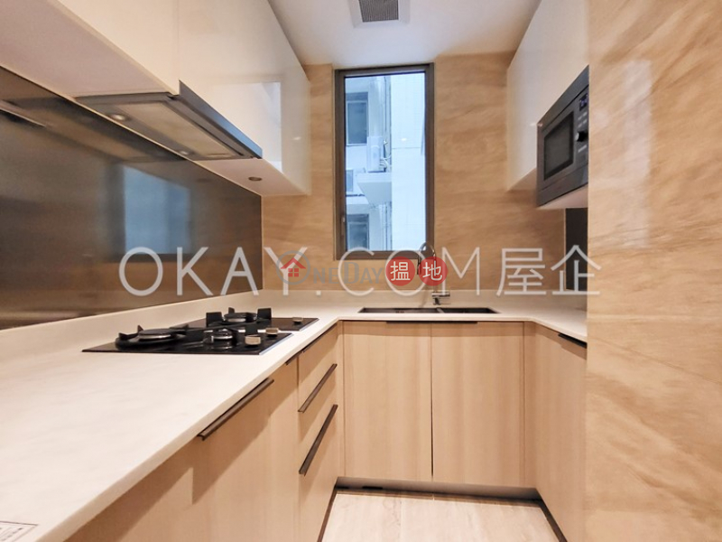 Intimate 2 bedroom with balcony | For Sale | Park Mediterranean Tower 2 逸瓏海匯2座 Sales Listings