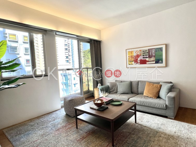 Elegant 2 bedroom with balcony & parking | For Sale | Hawthorn Garden 荷塘苑 Sales Listings