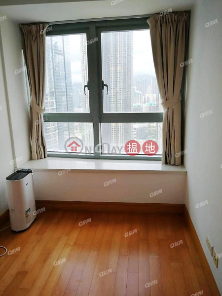 君臨天下2座-中層住宅出租樓盤HK$ 36,000/ 月