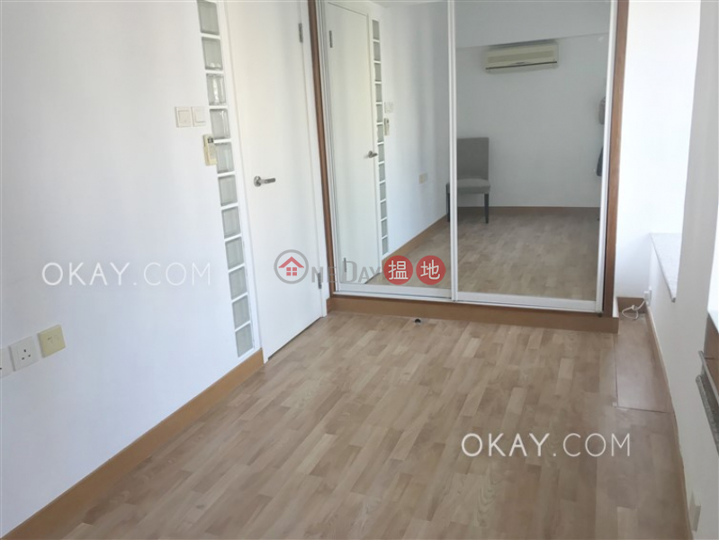 Rare 2 bedroom in Sheung Wan | Rental, 55 Aberdeen Street | Central District Hong Kong Rental, HK$ 24,000/ month