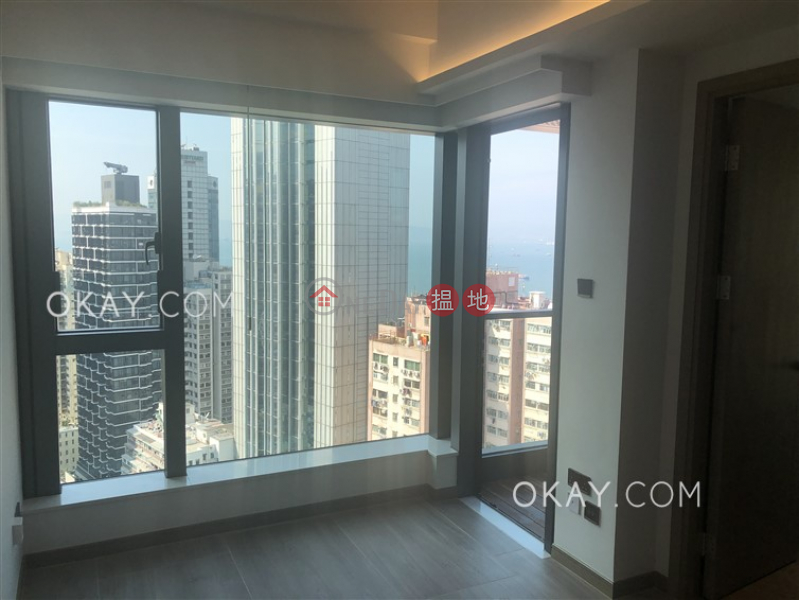 Property Search Hong Kong | OneDay | Residential, Rental Listings | Generous 1 bed on high floor with harbour views | Rental