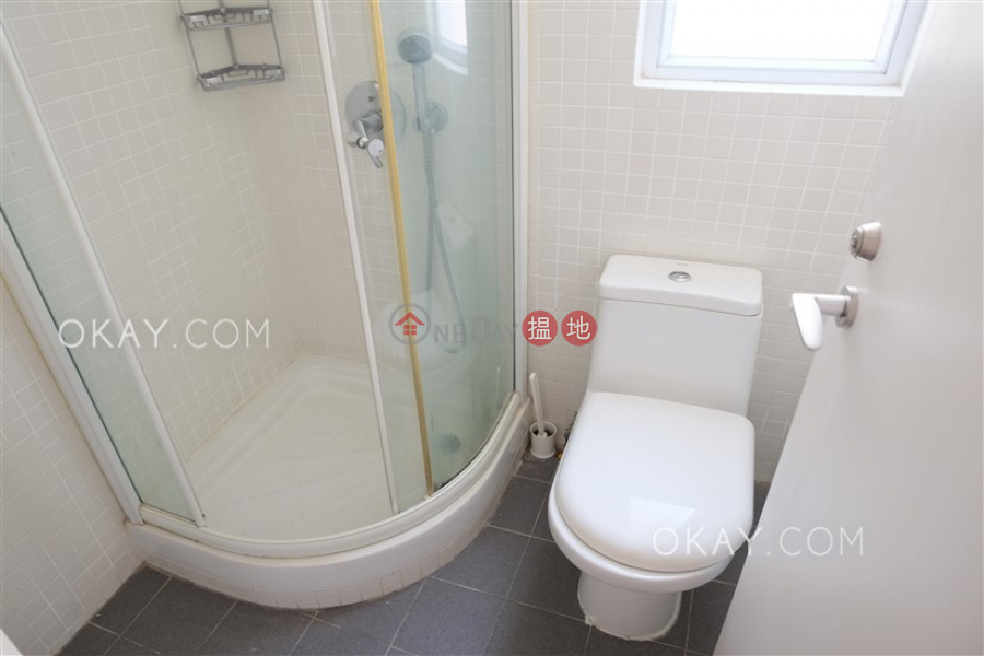 HK$ 28,000/ month, Chong Yuen, Western District Rare 3 bedroom with balcony | Rental