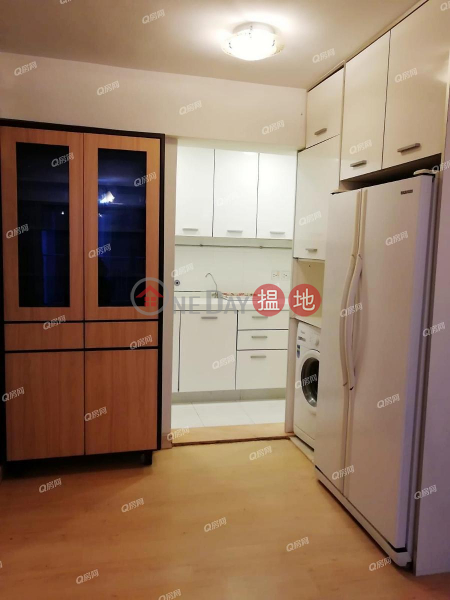 Property Search Hong Kong | OneDay | Residential | Rental Listings, Block 4 Phoenix Court | 3 bedroom Low Floor Flat for Rent