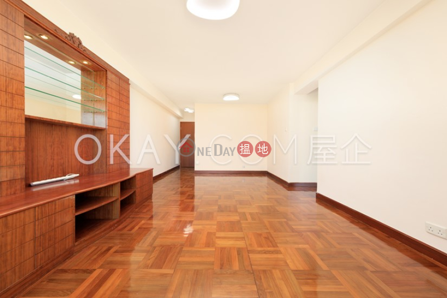 HK$ 41,800/ month No 2 Hatton Road | Western District | Tasteful 3 bedroom in Mid-levels West | Rental