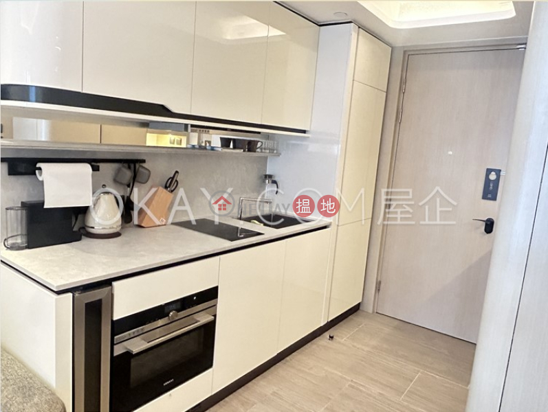 Charming with balcony in Mid-levels West | Rental | 18 Caine Road | Western District | Hong Kong | Rental HK$ 27,100/ month