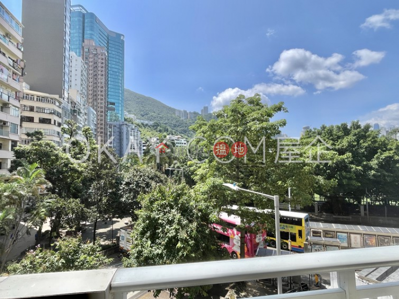Property Search Hong Kong | OneDay | Residential | Rental Listings | Unique 3 bedroom with racecourse views & balcony | Rental