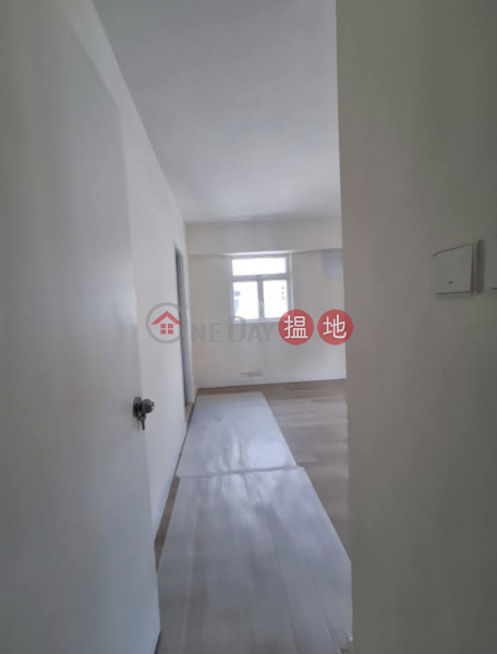 Property Search Hong Kong | OneDay | Residential | Rental Listings | AMBER GARDEN 3 BED 2 BATH 1 CP + ROOFTOP