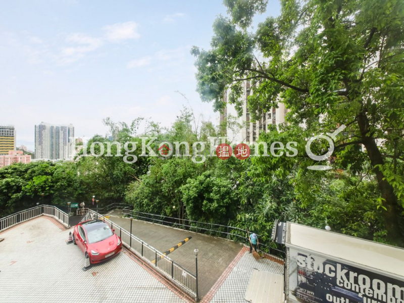 Property Search Hong Kong | OneDay | Residential Rental Listings | 3 Bedroom Family Unit for Rent at Emerald Garden