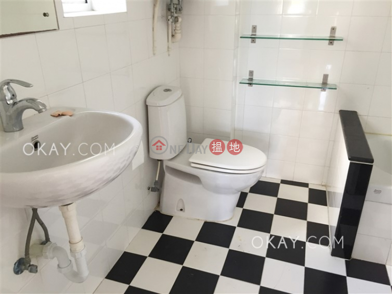 HK$ 70,000/ month Grand House Central District Efficient 3 bedroom with balcony & parking | Rental