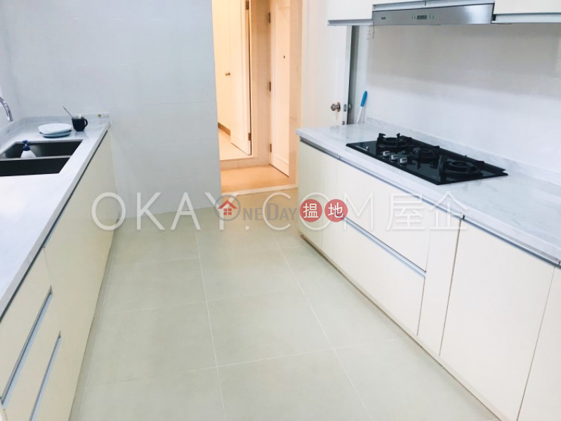 HK$ 60M, Tower 2 Ruby Court, Southern District Gorgeous 3 bedroom with parking | For Sale