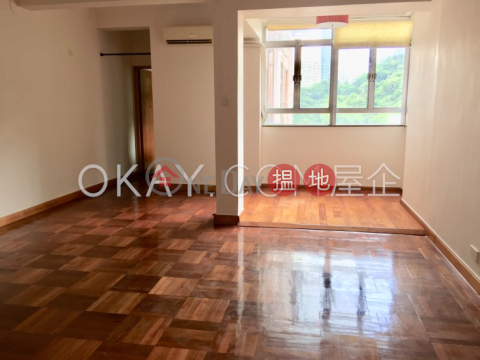 Gorgeous 3 bedroom with parking | Rental, 130-132 Green Lane Court 箕璉閣130-132號 | Wan Chai District (OKAY-R59914)_0