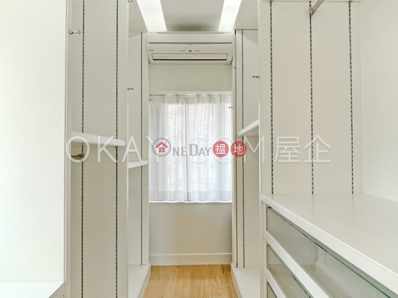 Property Search Hong Kong | OneDay | Residential | Rental Listings | Stylish 2 bedroom on high floor with balcony | Rental