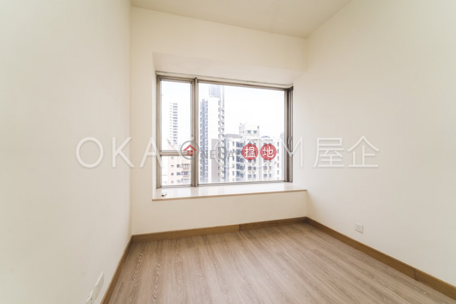 HK$ 42,000/ month Island Crest Tower 2 Western District Stylish 3 bedroom with balcony | Rental