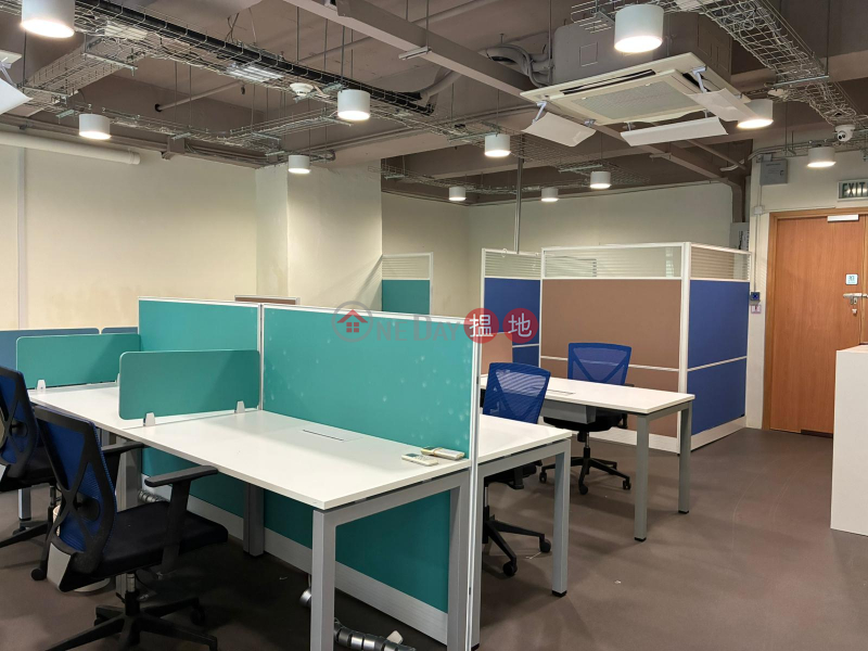 HK$ 16,080/ month, Wah Lai Industrial Centre Sha Tin, Newly renovated office interior, southeast-facing unit with ample natural light, Suitable for various business operations - Fo Tan