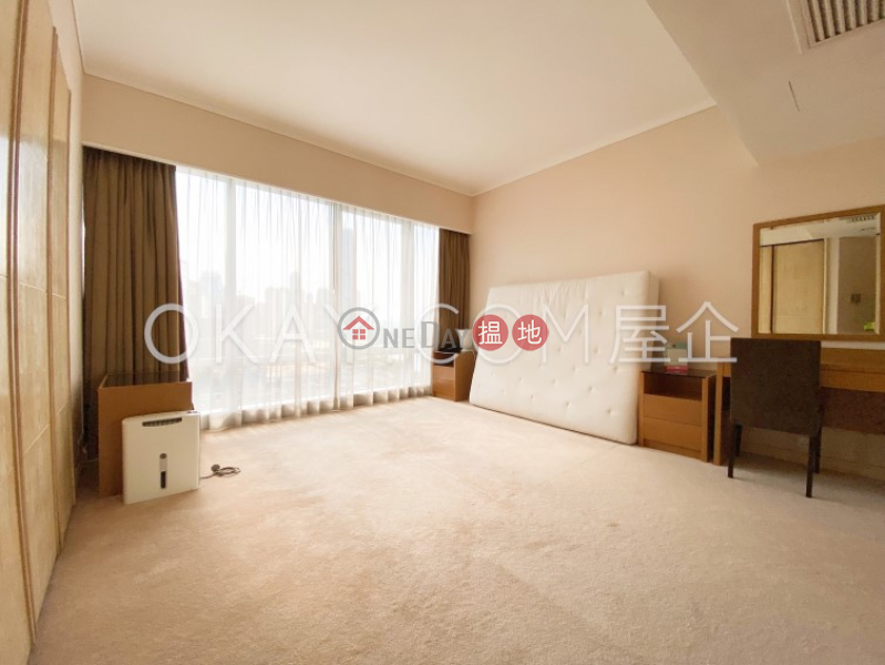 HK$ 55,000/ month Convention Plaza Apartments, Wan Chai District, Luxurious 2 bedroom with sea views | Rental