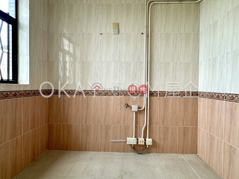 HK$ 80M, Repulse Bay Garden Southern District | Efficient 3 bed on high floor with sea views & balcony | For Sale