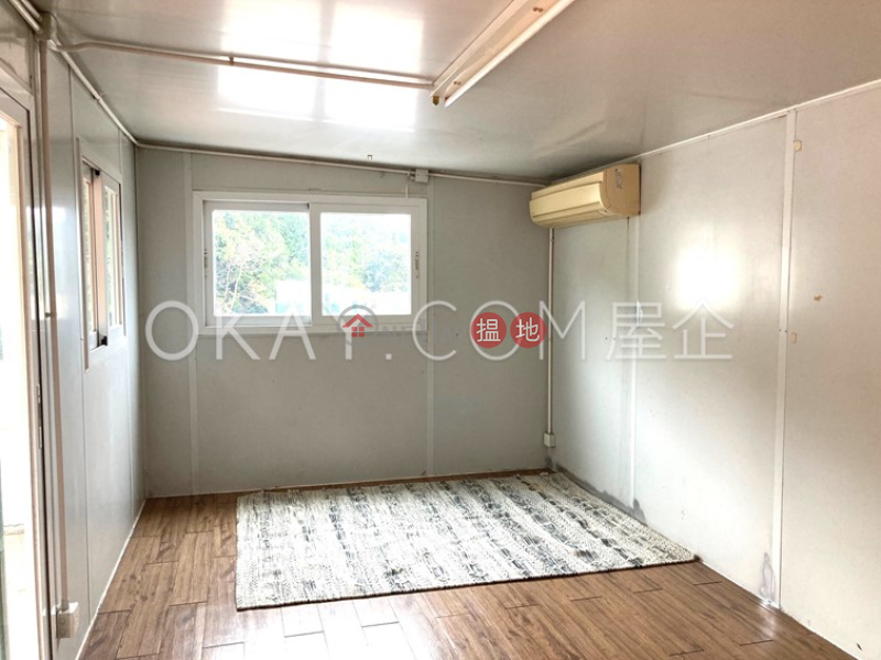 HK$ 15.8M, Sheung Yeung Village House, Sai Kung | Rare house with rooftop | For Sale