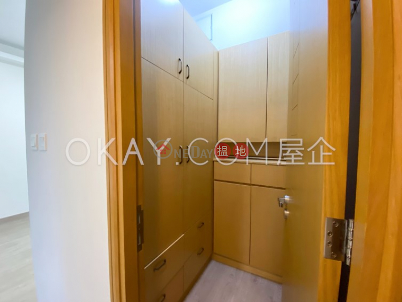HK$ 39,000/ month, Belcher\'s Hill, Western District, Rare 3 bedroom with balcony | Rental