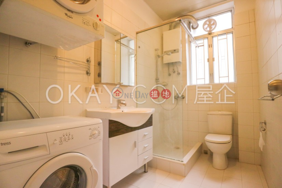 HK$ 25M, Happy Mansion Central District | Stylish 2 bedroom in Mid-levels Central | For Sale