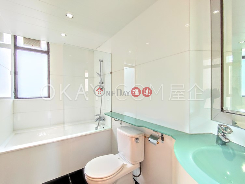 HK$ 75,000/ month, Fairlane Tower | Central District | Lovely 3 bedroom on high floor | Rental