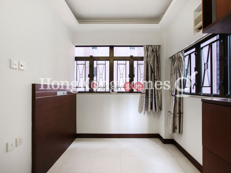 3 Bedroom Family Unit at Sun Luen Building | For Sale | Sun Luen Building 新聯大廈 Sales Listings