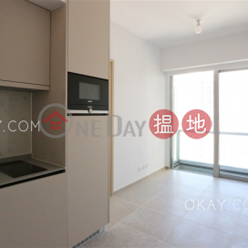 Generous 1 bedroom on high floor with balcony | Rental | Resiglow Pokfulam RESIGLOW薄扶林 _0