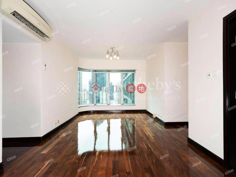 Casa Bella | 3 bedroom Low Floor Flat for Rent 117 Caine Road | Central District, Hong Kong Rental | HK$ 40,000/ month